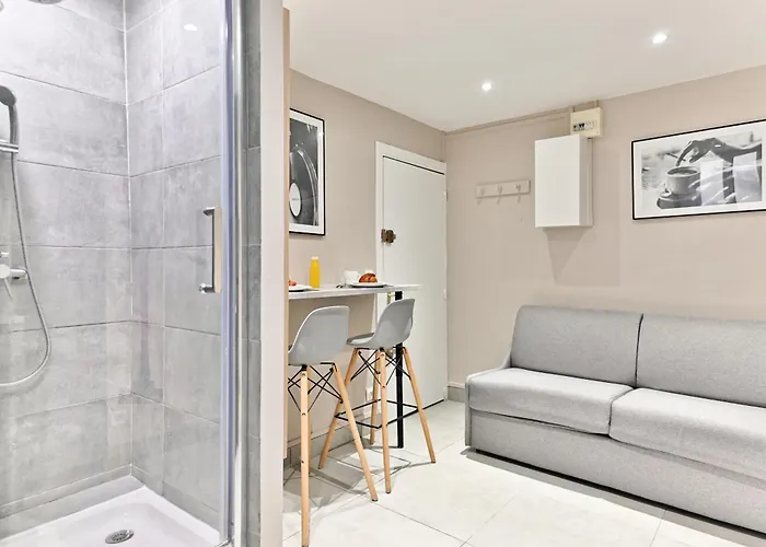 Appartement Compact In Practical & Convenient *