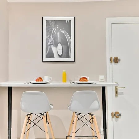 Apartamento Compact In Practical & Convenient *